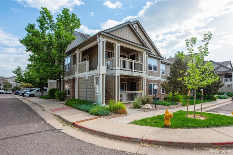 Photo 2 of 23 - 4385 S Balsam St #203, Littleton, CO 80123