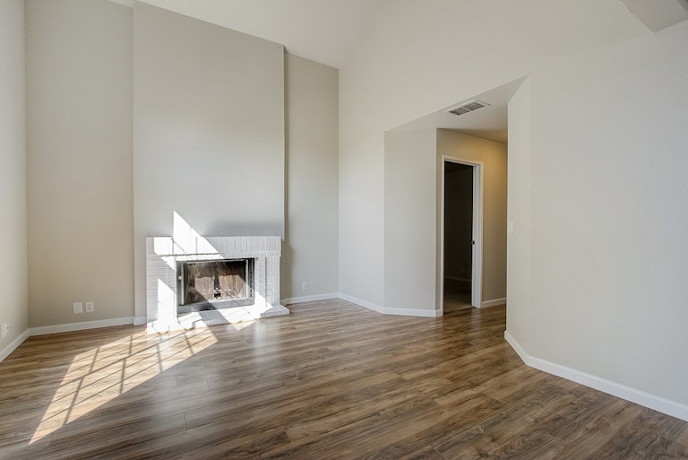 Photo 20 of 31 - 7441 Fireweed Cir, Citrus Heights, CA 95610