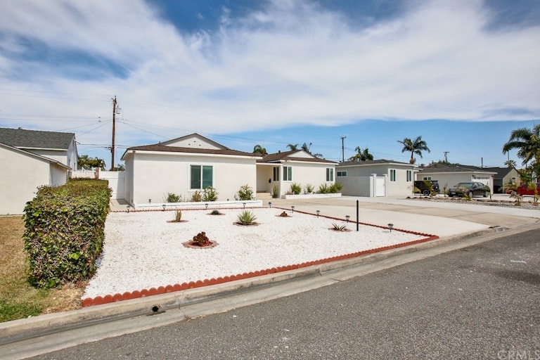 Photo 5 of 62 - 12532 Merrill St, Garden Grove, CA 92840