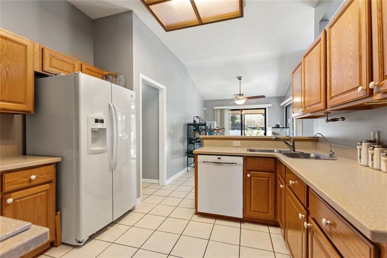Photo 18 of 26 - 1167 Peak Cir, Deltona, FL 32738