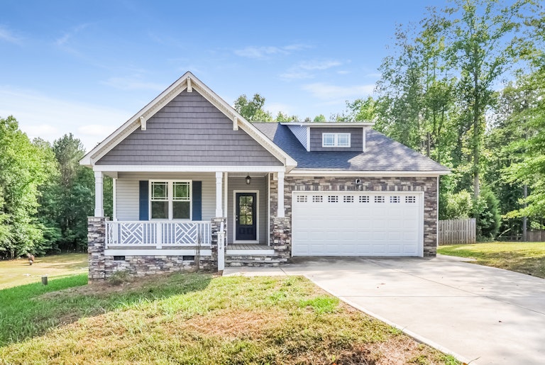 Photo 1 of 25 - 6804 Payton View Dr, Garner, NC 27529