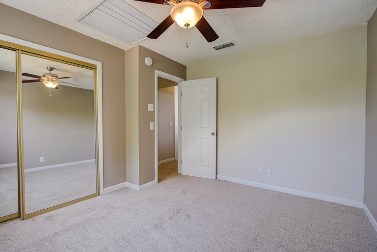 Photo 33 of 35 - 8208 Newbridge Way, Citrus Heights, CA 95610