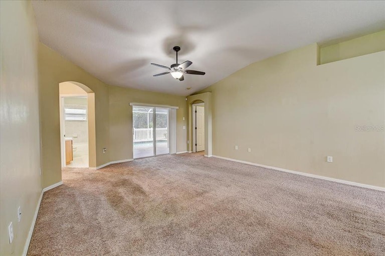 Photo 9 of 45 - 34510 Cliffcreek Ct, Wesley Chapel, FL 33545
