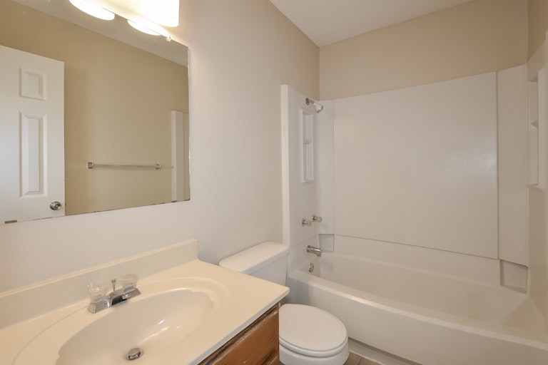 Photo 24 of 25 - 8727 Ridge Mile Dr, San Antonio, TX 78239