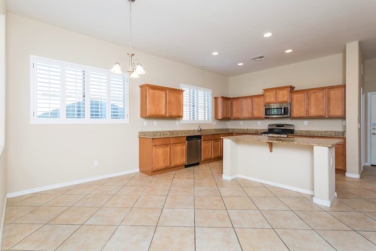Photo 8 of 24 - 43324 N 49th Ln, New River, AZ 85087