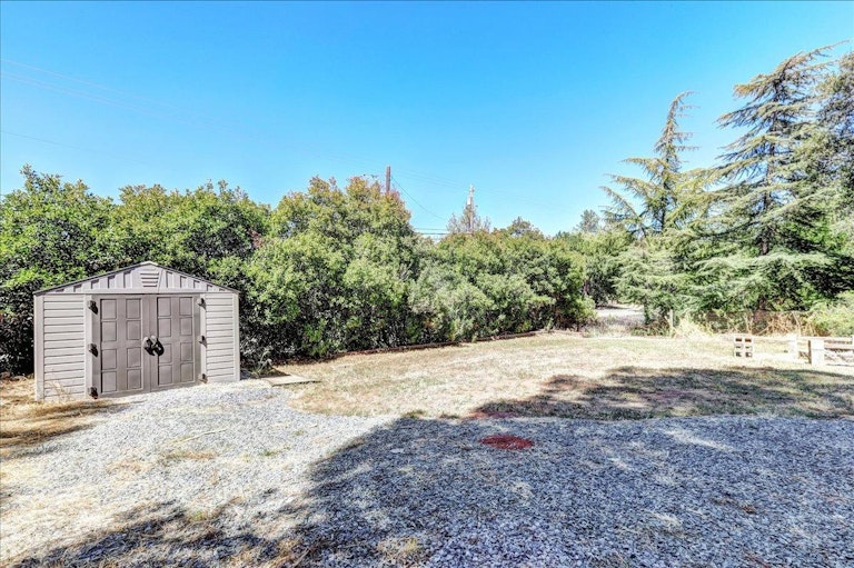Photo 42 of 58 - 22550 Sunset Ridge Dr, Auburn, CA 95602