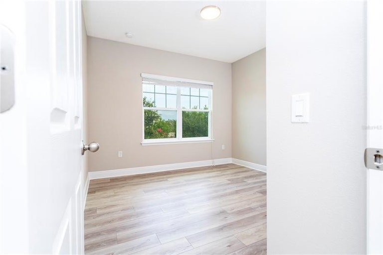 Photo 45 of 65 - 9313 Mira Valle Ln, Winter Garden, FL 34787