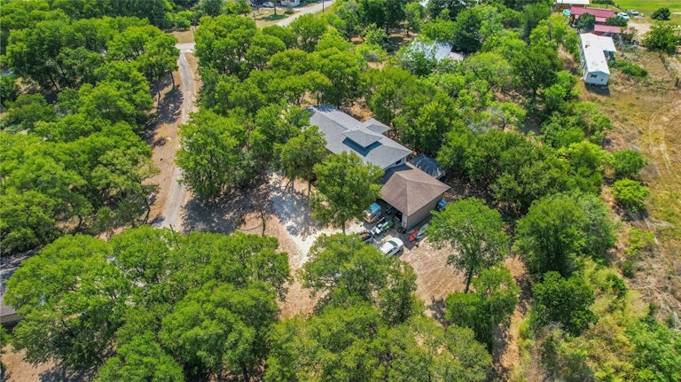 Photo 33 of 37 - 126 Deer Run Dr, Cedar Creek, TX 78612
