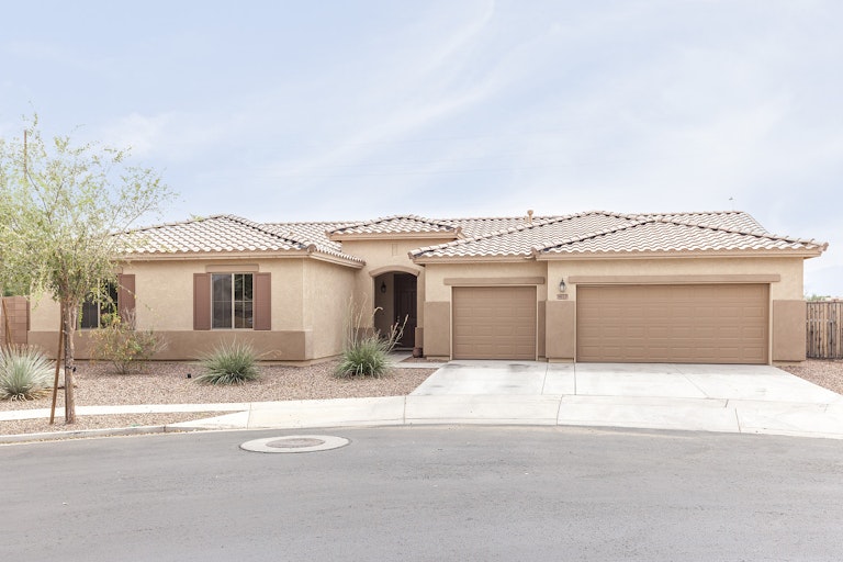 Photo 25 of 25 - 5613 W Kowalsky Ln, Phoenix, AZ 85339