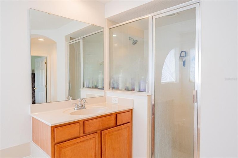 Photo 17 of 28 - 12044 Blairemont Way, Orlando, FL 32825