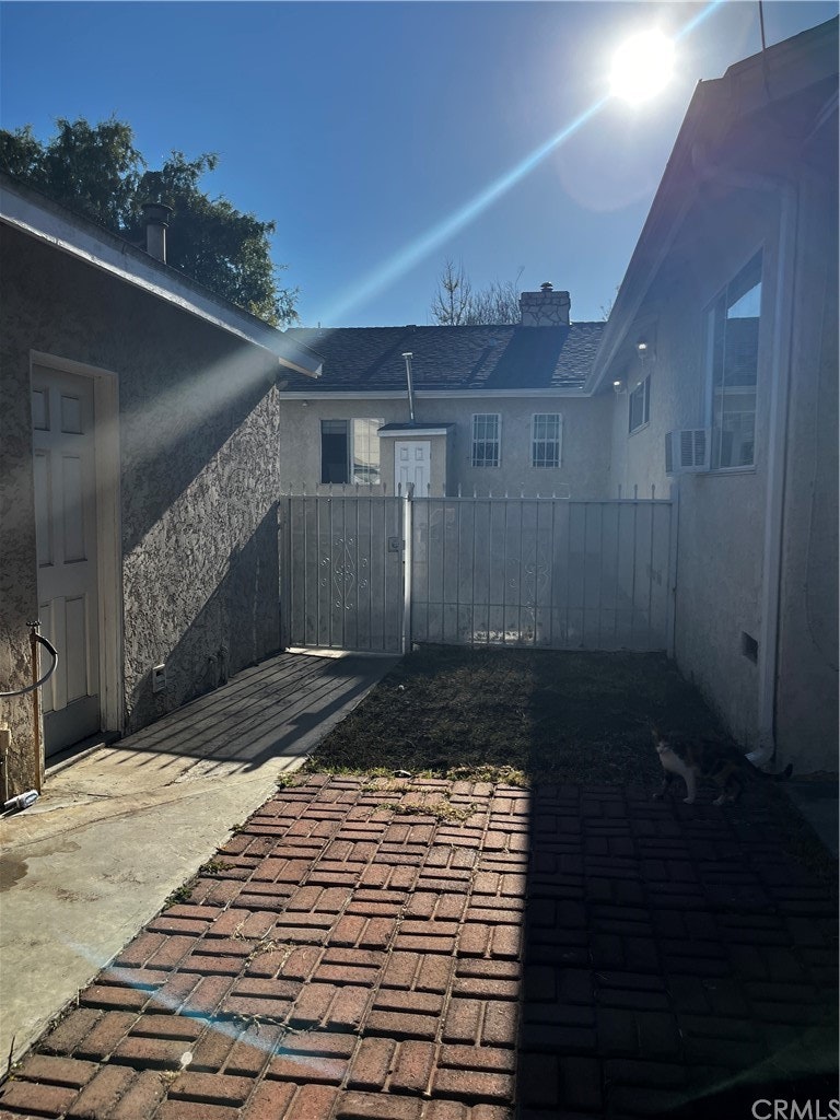 Photo 24 of 25 - 9630 Annetta Ave, South Gate, CA 90280
