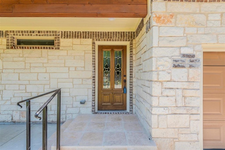 Photo 31 of 33 - 4165 Doyle Ln, Lancaster, TX 75134