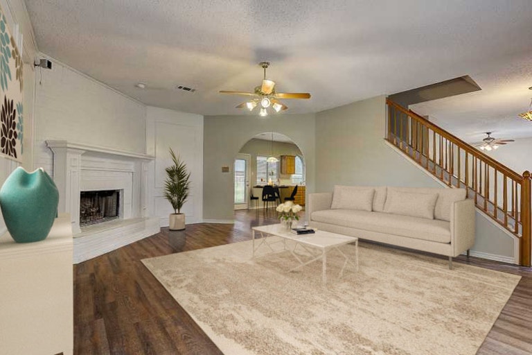Photo 2 of 31 - 1110 Boyd Dr, Wylie, TX 75098