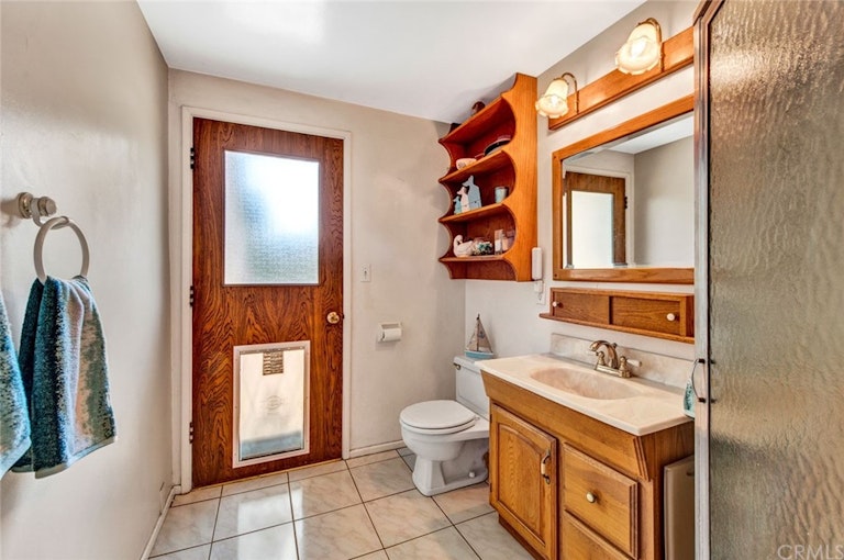 Photo 11 of 23 - 13401 Wheeler Pl, Santa Ana, CA 92705