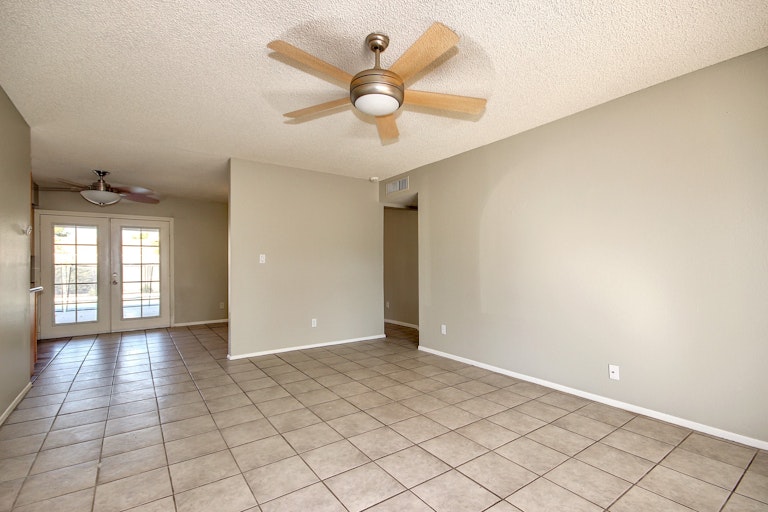Photo 4 of 24 - 2340 W Obispo Ave, Mesa, AZ 85202
