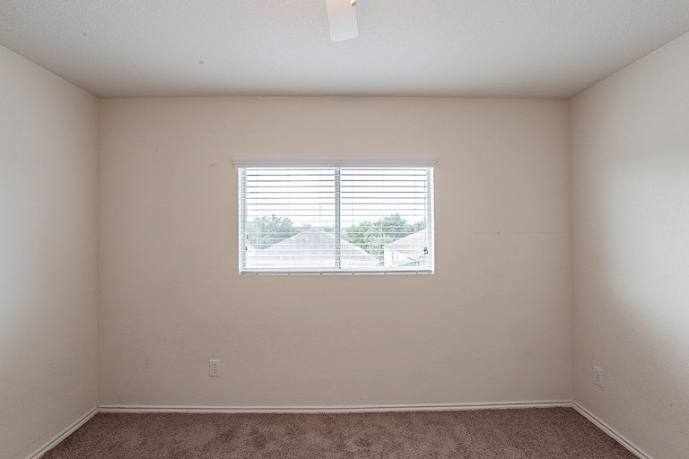 Photo 21 of 22 - 7730 Paraiso Cir, Boerne, TX 78015
