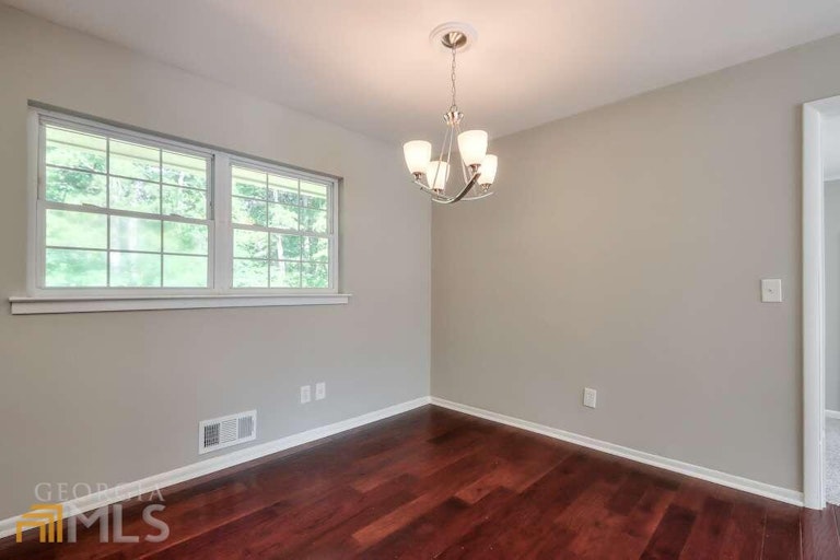 Photo 8 of 38 - 4309 Tradition Ter, Austell, GA 30106