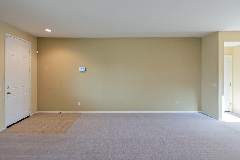 Photo 12 of 28 - 6506 Whitelily St, Eastvale, CA 92880