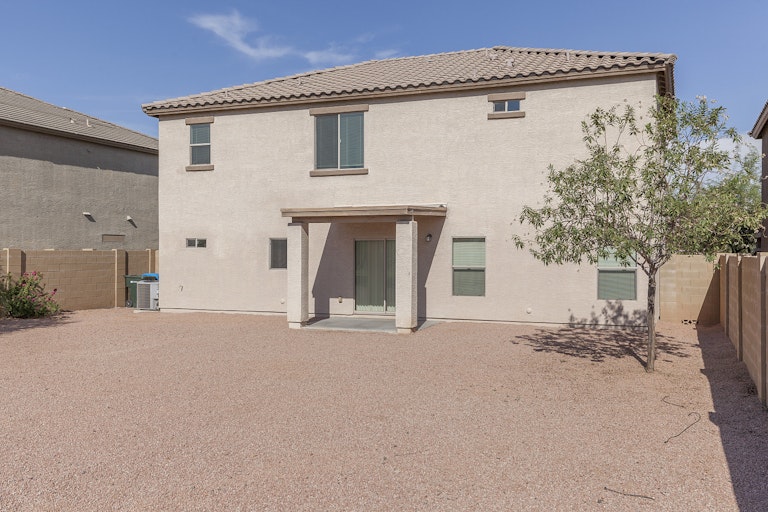 Photo 2 of 27 - 6704 S 54th Ln, Phoenix, AZ 85339