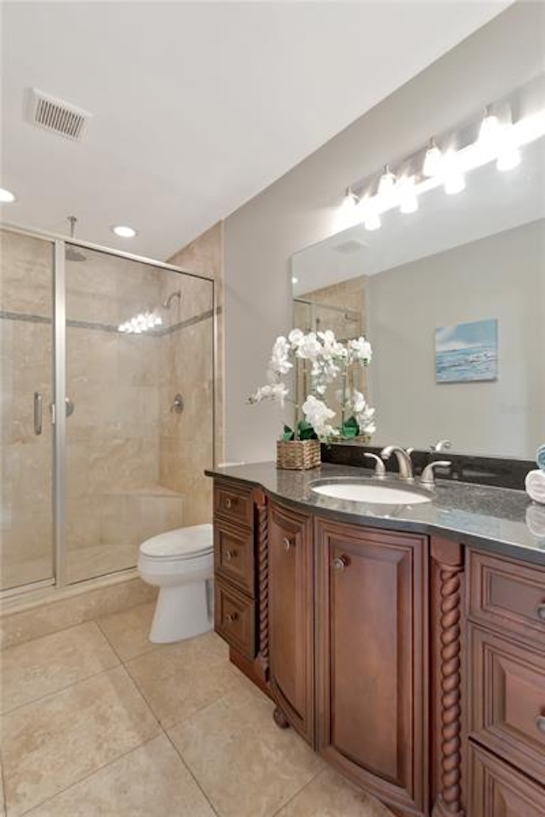 Photo 44 of 52 - 2302 S Arrawana Ave, Tampa, FL 33629