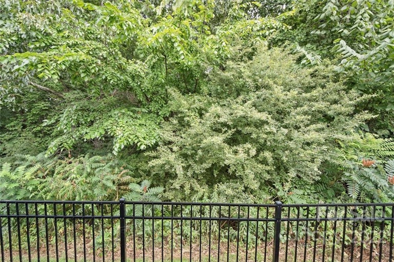 Photo 24 of 39 - 2409 Granville Pl, Monroe, NC 28110