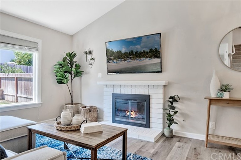 Photo 2 of 35 - 27302 Eastridge Dr, Lake Forest, CA 92630