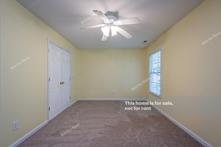 Photo 16 of 23 - 209 Calebra Way, Cary, NC 27519