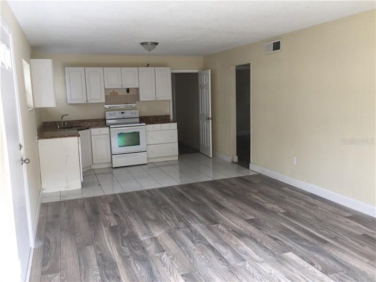 Photo 12 of 16 - 624 Eastwood Ct, Altamonte Springs, FL 32714