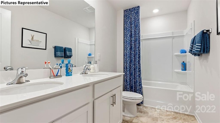 Photo 26 of 28 - 8117 Clairwood Dr #8, Charlotte, NC 28269