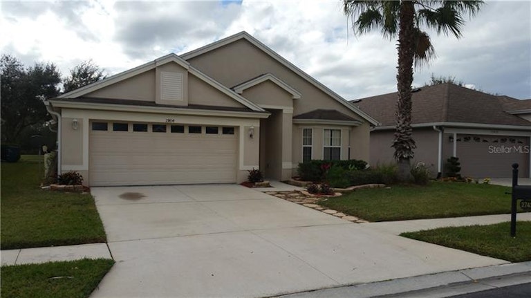 Photo 2 of 24 - 27434 Edenfield Dr, Wesley Chapel, FL 33544