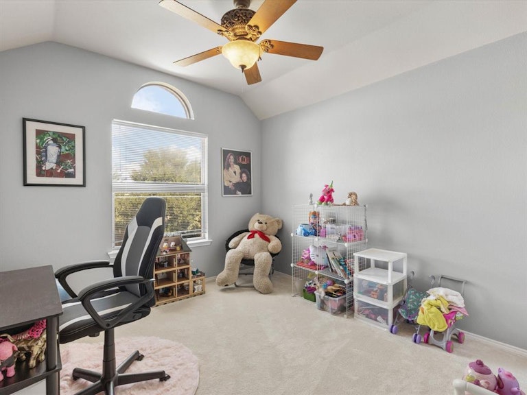 Photo 31 of 38 - 4133 Walnut Creek Ct, Fort Worth, TX 76137