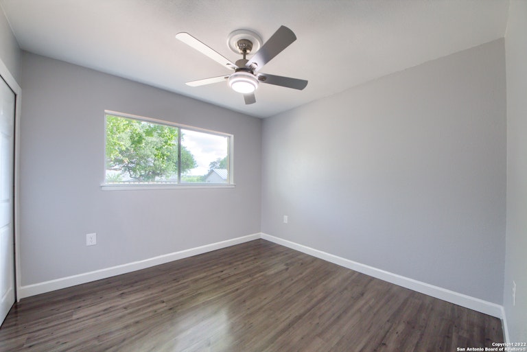 Photo 20 of 27 - 5803 Burkley Springs St, San Antonio, TX 78233