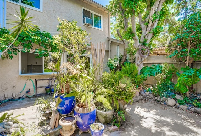 Photo 33 of 37 - 628 Pamela Kay Ln, La Puente, CA 91746
