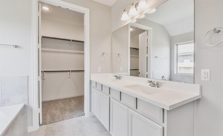 Photo 11 of 16 - 225 Catalina Cove Dr, Katy, TX 77493