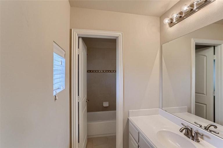 Photo 31 of 39 - 14197 Rising Star Blvd, Frisco, TX 75033