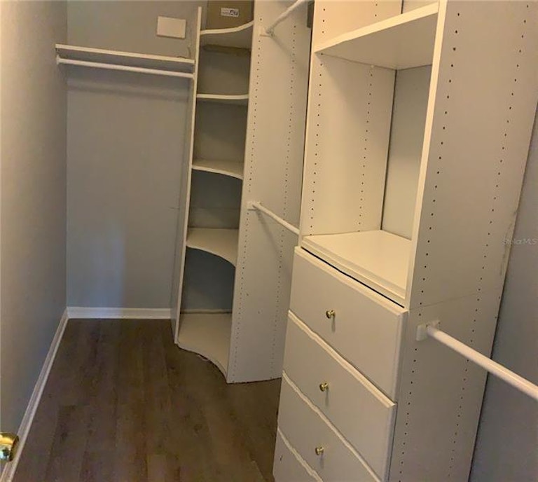 Photo 27 of 44 - 655 Lakemont Dr, Brandon, FL 33510