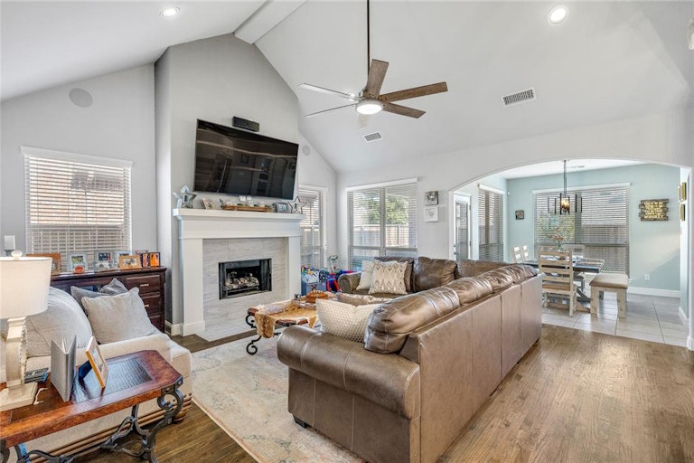 Photo 15 of 25 - 1515 Carnation St, Prosper, TX 75078