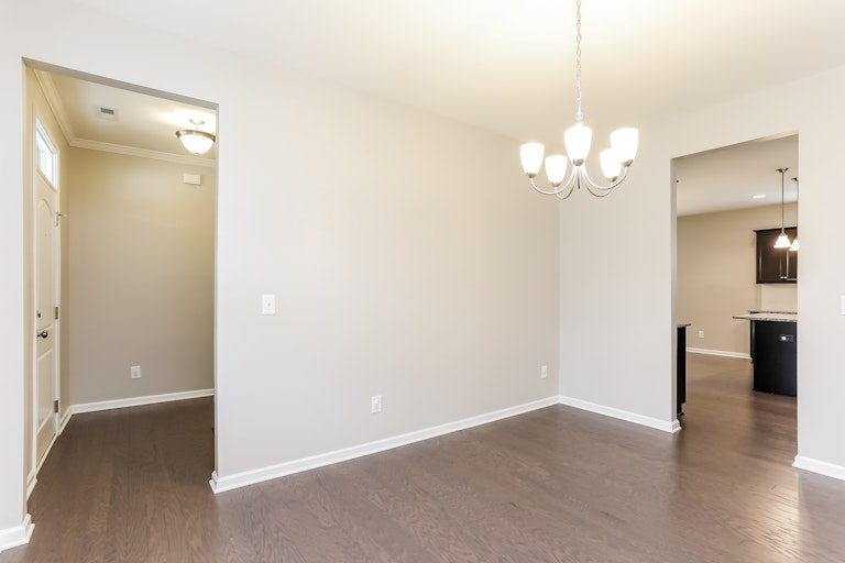 Photo 8 of 25 - 1034 Laredo Ln, Durham, NC 27703