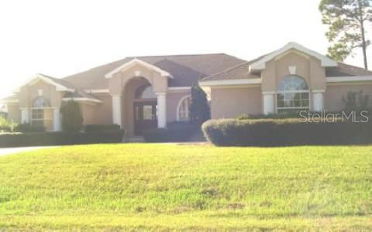 Photo 1 of 1 - 2 Flanders Ln, Palm Coast, FL 32137