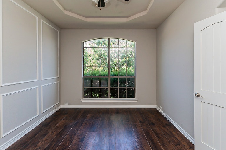 Photo 16 of 32 - 6813 White River Dr, Fort Worth, TX 76179