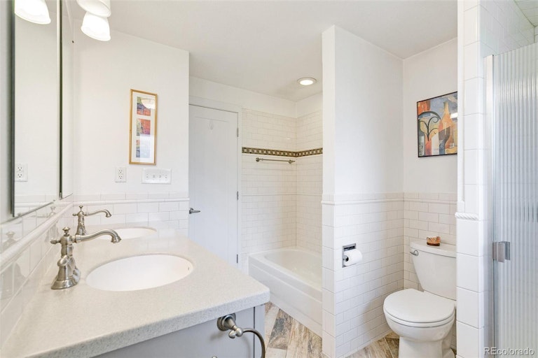 Photo 20 of 35 - 2689 Quail St, Lakewood, CO 80215