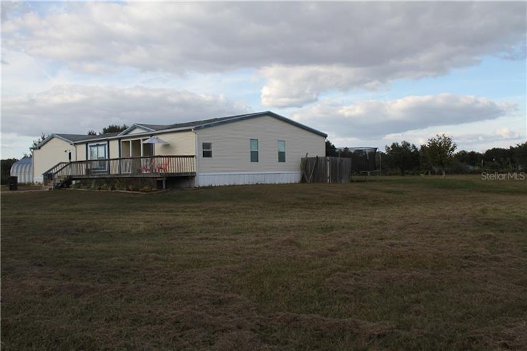 Photo 6 of 25 - 28001 65th Ave E, Myakka City, FL 34251