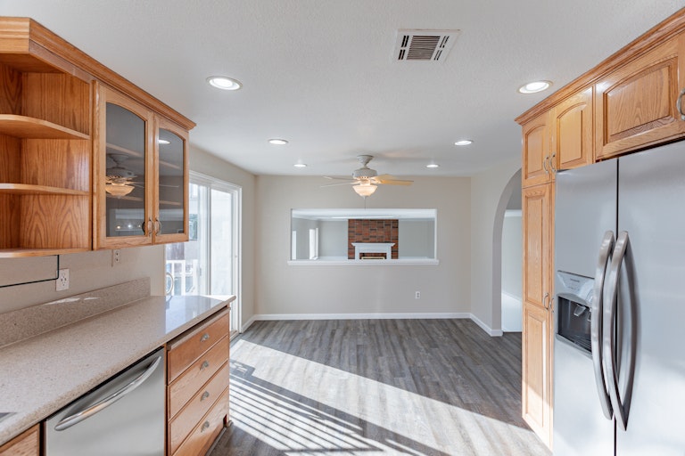 Photo 11 of 33 - 1234 Diana Ct, Upland, CA 91786