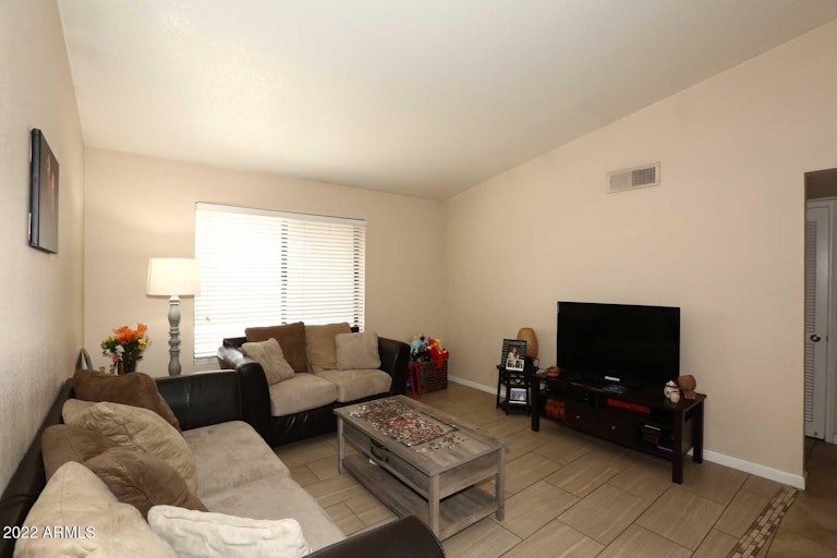 Photo 3 of 32 - 1402 E Guadalupe Rd #246, Tempe, AZ 85283