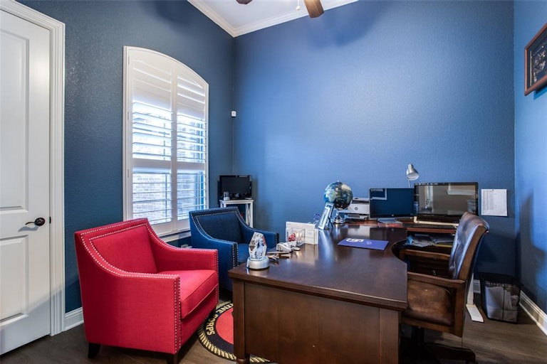 Photo 6 of 40 - 180 Denali Way, Waxahachie, TX 75167
