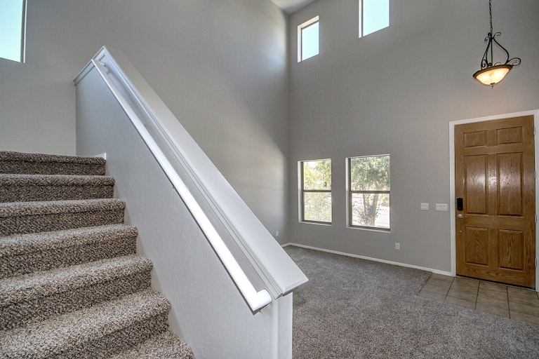 Photo 2 of 23 - 315 E Saddle Way, San Tan Valley, AZ 85143