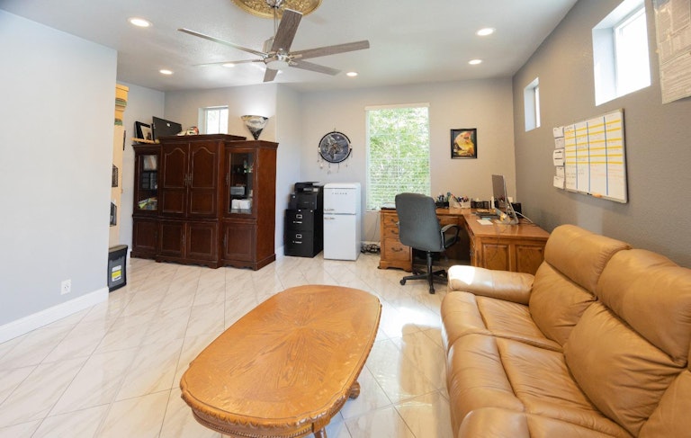 Photo 30 of 36 - 1002 Heritage Way, Yuba City, CA 95991
