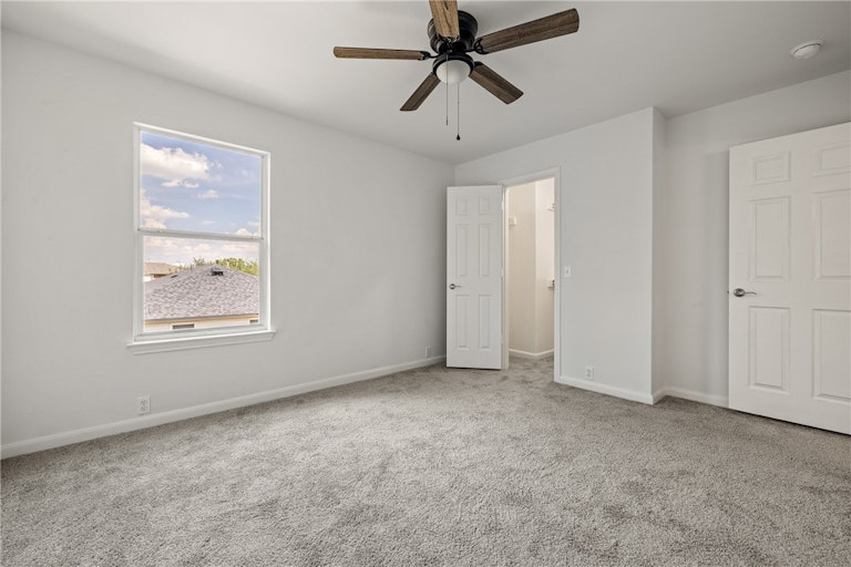 Photo 11 of 16 - 2200 Amy Lynn Ln, Cedar Park, TX 78613