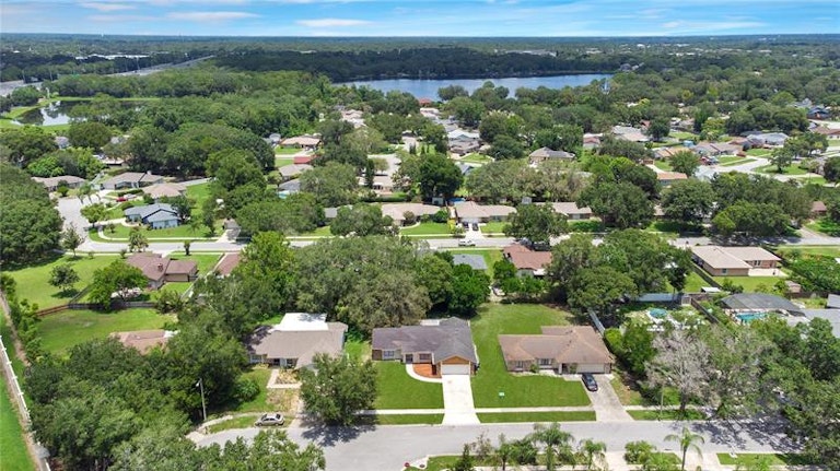Photo 27 of 33 - 9425 Cannon Dr, Orlando, FL 32817