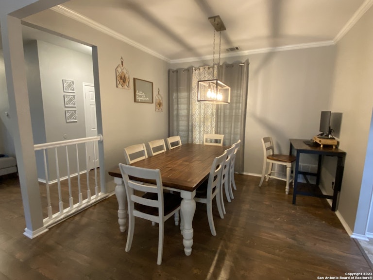 Photo 10 of 33 - 7114 Blazewood, San Antonio, TX 78250